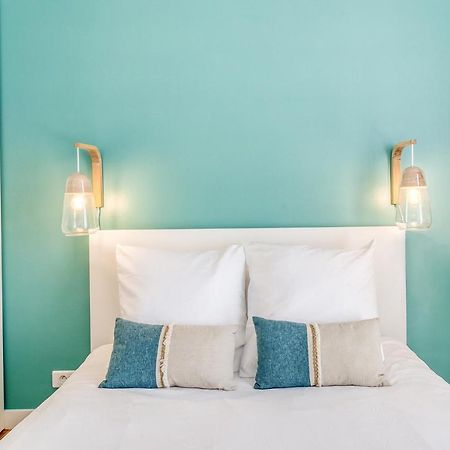 Blue Dream - Rer B&C - Netflix / Disney+/ Easy Check-In Massy  Luaran gambar