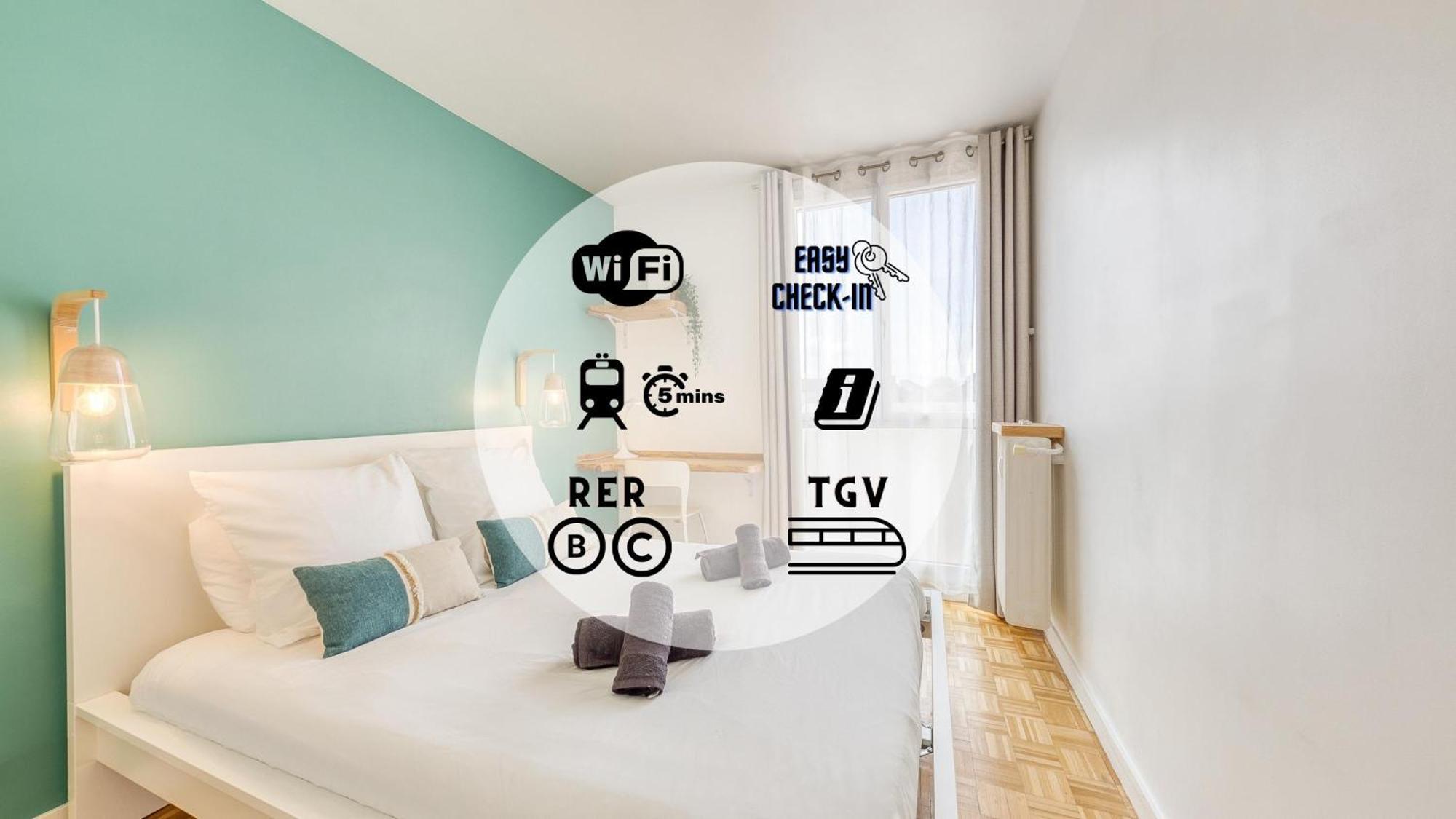 Blue Dream - Rer B&C - Netflix / Disney+/ Easy Check-In Massy  Luaran gambar